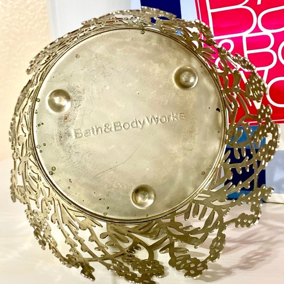 Bath and body works Candle holder. - Picture 3 of 5